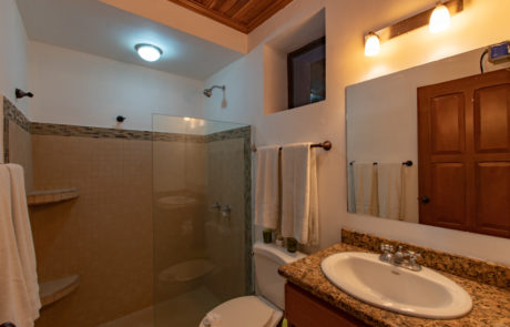 The Beach House, bathroom